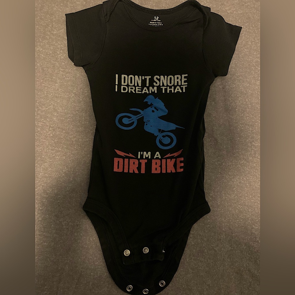 Graphic short sleeve bodysuit - Size 12